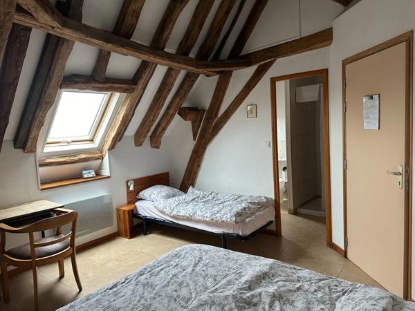 Demeure historique PRECY-SOUS-THIL composée de 15 pièces (390 m²) et 950 m² de dépendances