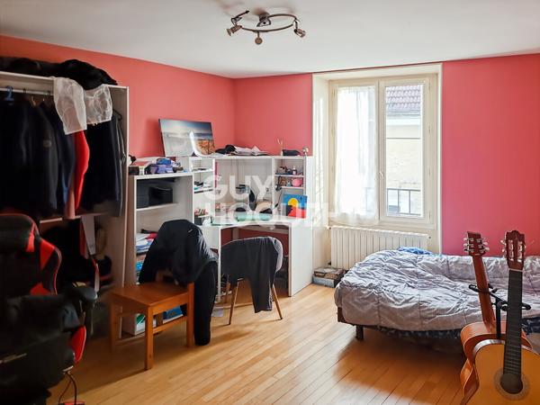 Appartement familial 5 pièces de 179 m² ? Tournan-en-Brie