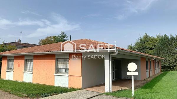 Local commercial situé proche de la rocade