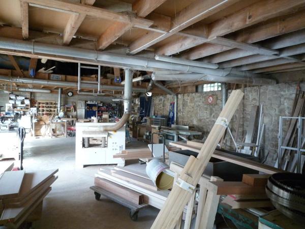 Dpt Aisne (02), LA CROIX SUR OURCQ à vendre ensemble immobilier professionnel 1170 m2 ateliers et bureaux sur 3000 m2 de terrain