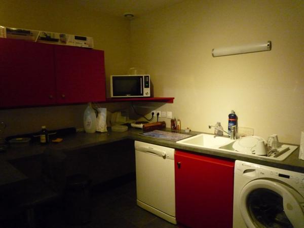 Dpt Aisne (02), LA CROIX SUR OURCQ à vendre ensemble immobilier professionnel 1170 m2 ateliers et bureaux sur 3000 m2 de terrain