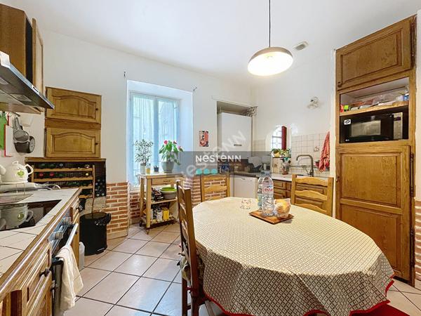 Charmante maison de ville 2 chambres,125 m² à Villeneuve-sur-Lot