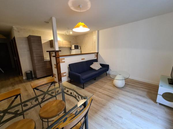 Location Appartement39 m² - 2 Pièces - AGEN (47000)