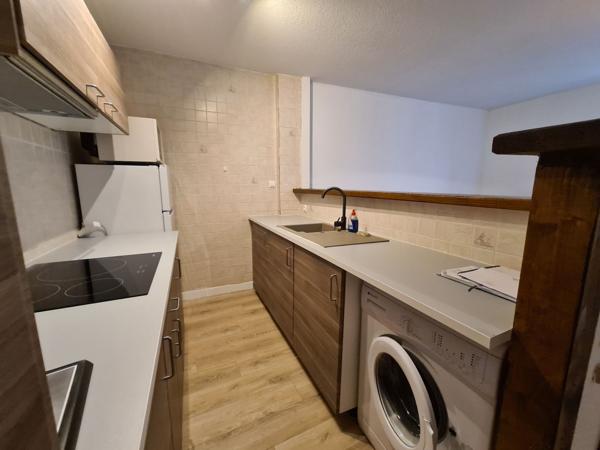 Location Appartement39 m² - 2 Pièces - AGEN (47000)