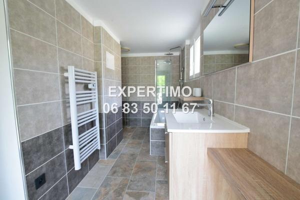 Réaumont (38140) VILLA FAMILIALE AVEC PISCINE, ESPACES GÉNÉREUX ET CADRE VERDOYANT