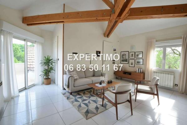 Réaumont (38140) VILLA FAMILIALE AVEC PISCINE, ESPACES GÉNÉREUX ET CADRE VERDOYANT