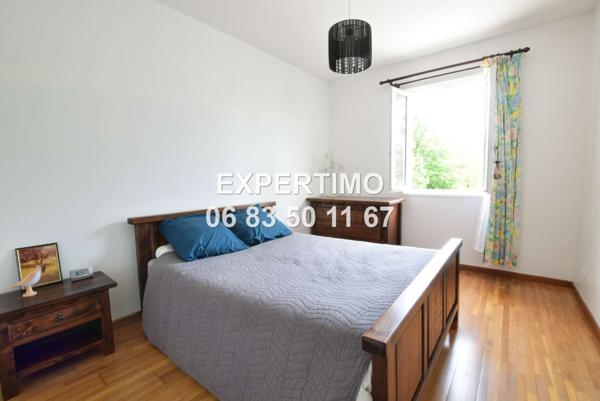 Réaumont (38140) VILLA FAMILIALE AVEC PISCINE, ESPACES GÉNÉREUX ET CADRE VERDOYANT