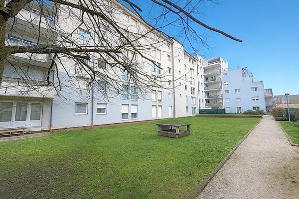 Appartement Dijon 4 pièce(s) 79.85 m2 avec jardin