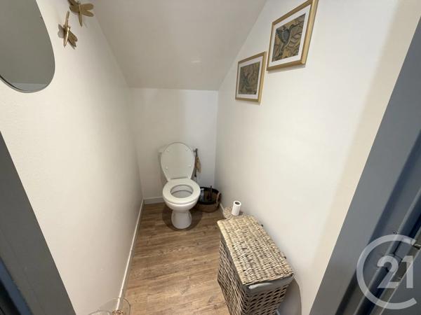 Appartement F3 à vendre  3 pièces - 60,75 m 2   VALENTIGNEY  - 25