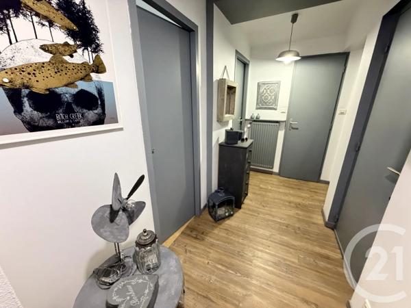 Appartement F3 à vendre  3 pièces - 60,75 m 2   VALENTIGNEY  - 25