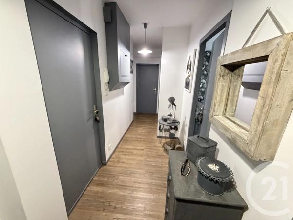 Appartement F3 à vendre  3 pièces - 60,75 m 2   VALENTIGNEY  - 25