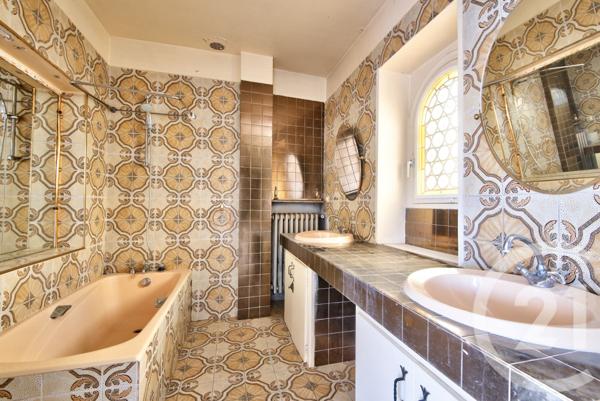 Appartement F5 à vendre  5 pièces - 135,10 m2 NICE - 06