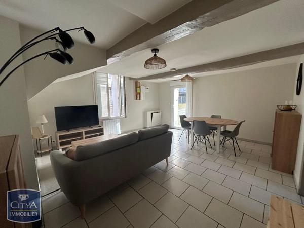 Appartement à louer 2 pièces 51.77m² Dieppe (76200)