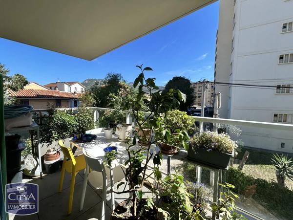 Appartement à vendre 3 pièces 60m² Toulon (83200)