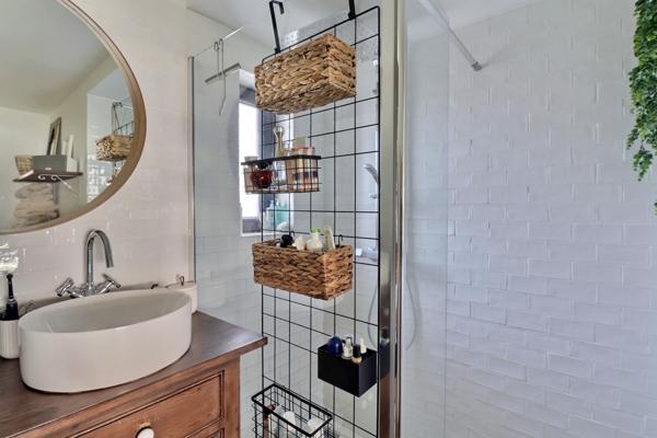 Chateau gombert (13013) Maison T3 avec garage, piscine et jardin, au style Bali à Château-Gombert