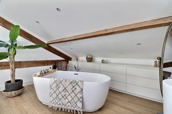 Chateau gombert (13013) Maison T3 avec garage, piscine et jardin, au style Bali à Château-Gombert