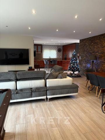 Maison d'architecte située sur la rive sud d'Ajaccio, à Bastelicaccia