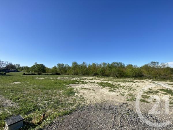 Terrain à vendre  700 m2 PEZENAS - 34