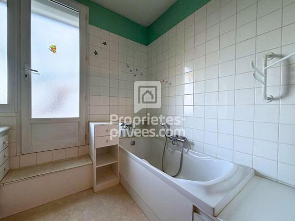 EXCLUSIVITE : maison 262 m2 à Savonnières / proche château de Villandry, idéal restaurant, gîte ou commerce