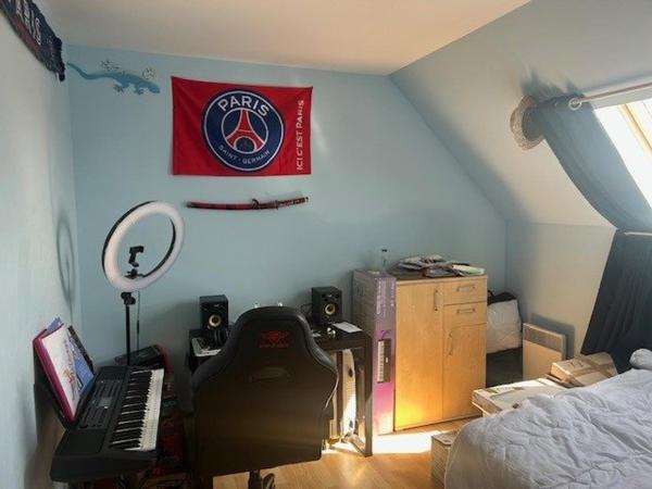 A 20min Evreux ,15 minutes D'Anet , Maison Familiale de 102m²