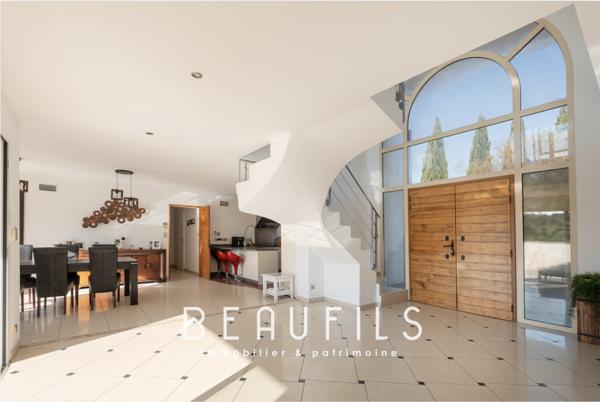 Nîmes (30000) Caveirac - Propriété d’exception de 231m² au calme absolu sans vis-à-vis aux portes de Nîmes