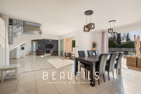 Nîmes (30000) Caveirac - Propriété d’exception de 231m² au calme absolu sans vis-à-vis aux portes de Nîmes