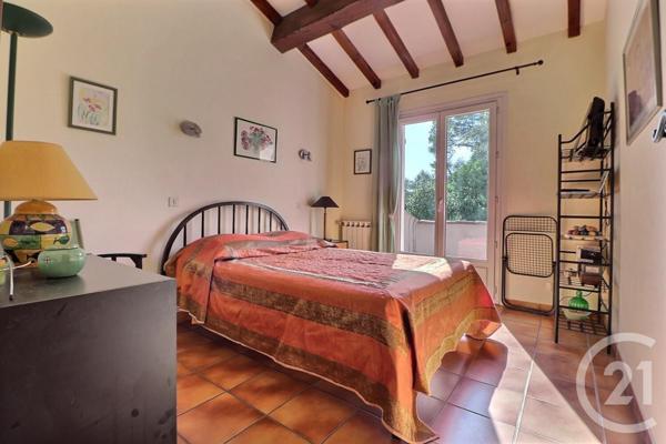 Maison à vendre  6 pièces - 156,10 m2 ST RAPHAEL - 83