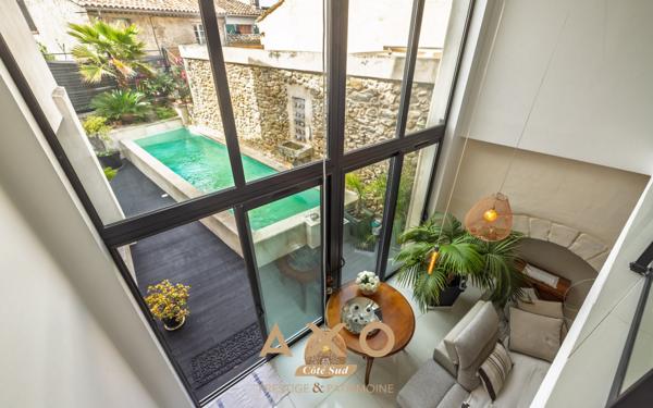 LAMBESC - MAISON - 250m² - 3 CHAMBRES - PISCINE - 750 000 €