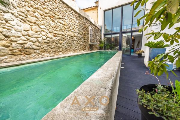 LAMBESC - MAISON - 250m² - 3 CHAMBRES - PISCINE - 750 000 €