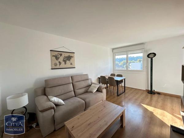 Appartement à louer 2 pièces 55m²