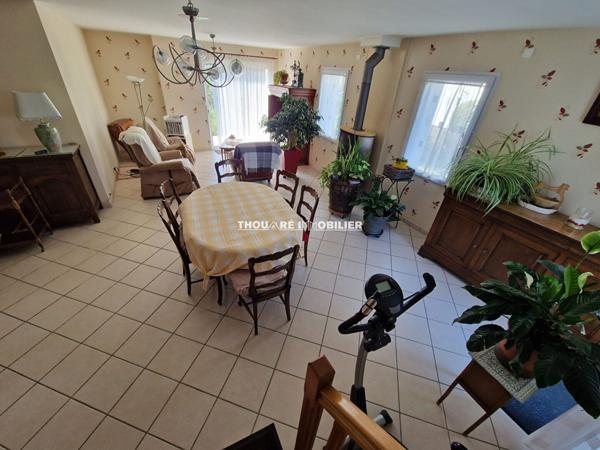 44470 THOUARE SUR LOIRE Maison Thouare Sur Loire 8 pièce(s) 216 m2, 6 chambres