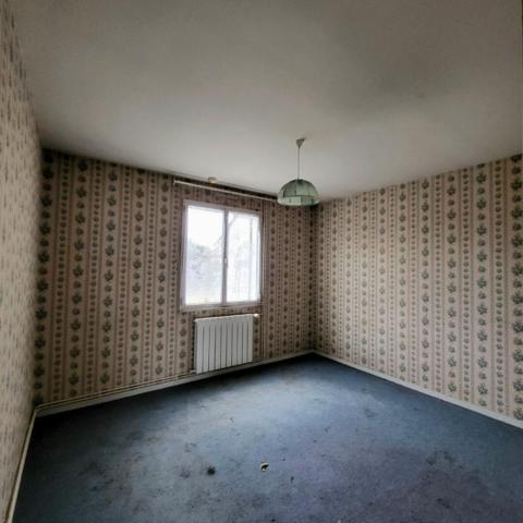 Maison 5 chambres (110m²), Saint Rémy sur Avre (28380), double garage, terrain de 800 m². Prix HAI 179 900