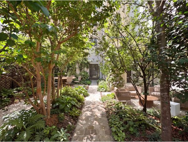 Vente Hôtel particulier Paris 6 13 Pièces 389.9 m²