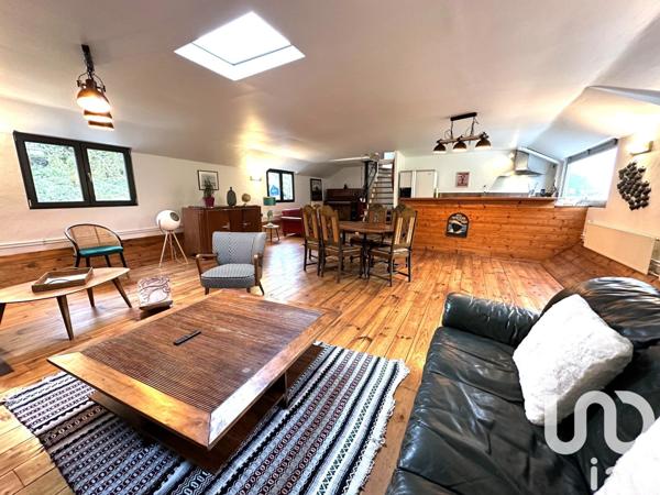 Péniche 12 pièces de 440 m² à Le Port-Marly (78560)