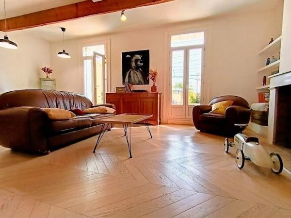 Maison vigneronne 178 m² rénovée, terrasse XXL sud, garage 134 m²