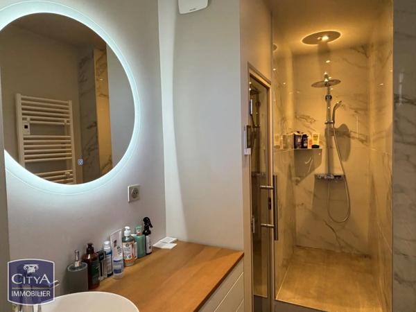 Appartement à vendre 3 pièces 91.1m² Poitiers (86000)
