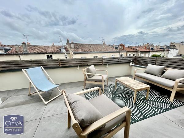 Appartement à vendre 3 pièces 91.1m² Poitiers (86000)