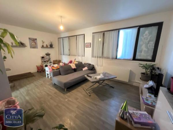 Appartement à louer 5 pièces 99.87m²