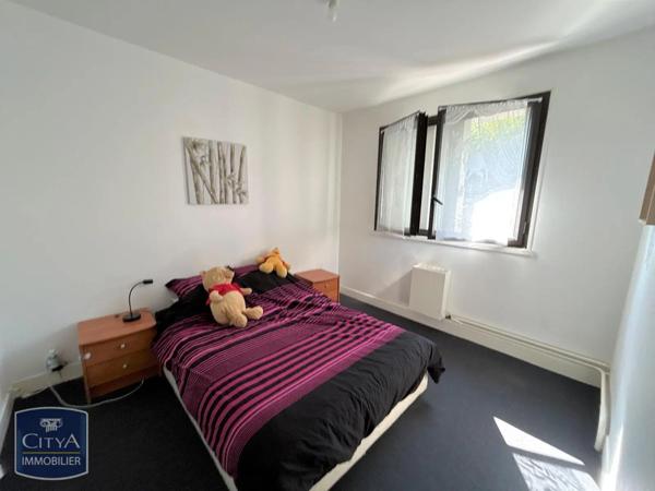 Appartement à louer 5 pièces 99.87m²