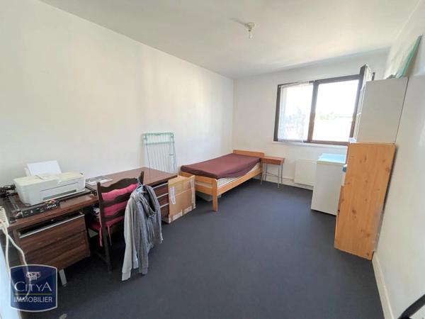 Appartement à louer 5 pièces 99.87m²