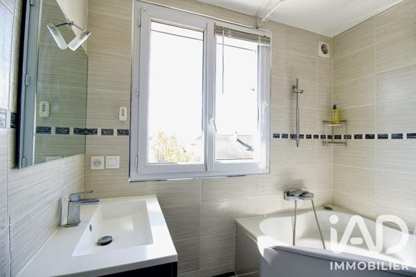 Maison à vendre 5 pièces 145 m² Saint-Maximin