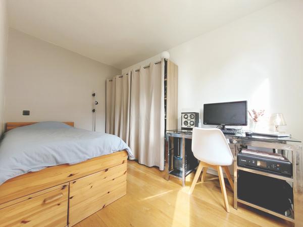 Issy-les-Moulineaux (92130) Un havre de paix avec un grand jardin plein sud