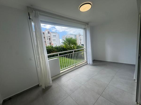 Appartement de standing T3 BAIE MAHAULT