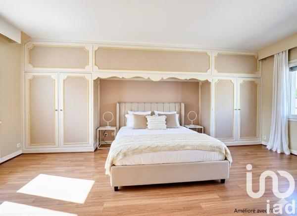 House for sale 4 rooms 121 m² Beauvais