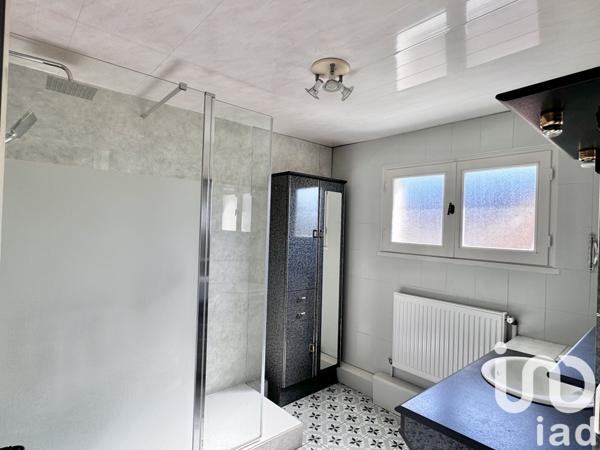 House for sale 4 rooms 121 m² Beauvais