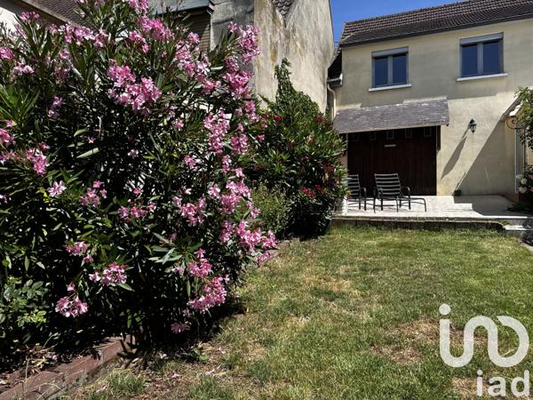 House for sale 4 rooms 121 m² Beauvais