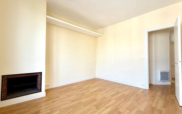 Appartement à louer    2 pièces • 43 m2 Champigny-sur-Marne