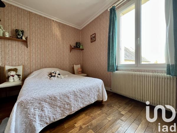 Maison à vendre 10 pièces 224 m² Saint-Sauveur-Villages