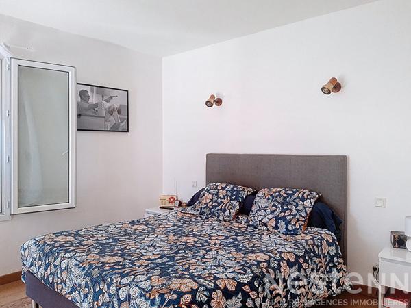 Superbe Maison a Vendre au Gua  avec sa piscine, ses 5 chambres et sa piscine.