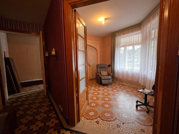 Habitation et développement foncier / hangar / granges